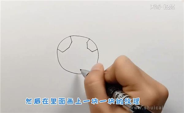足球简笔画怎么画 足球简笔画图片大全