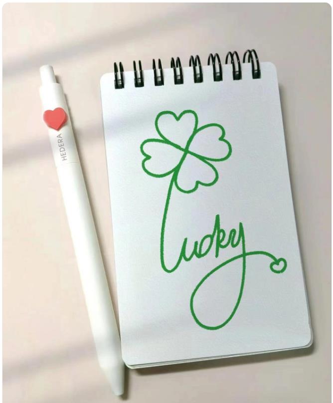 一笔画四叶草怎么画 四叶草画法简笔画