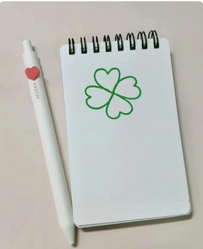 一笔画四叶草怎么画 四叶草画法简笔画