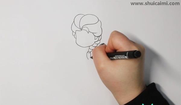 冰雪奇缘爱莎简笔画怎么画 冰雪奇缘爱莎简笔画画法