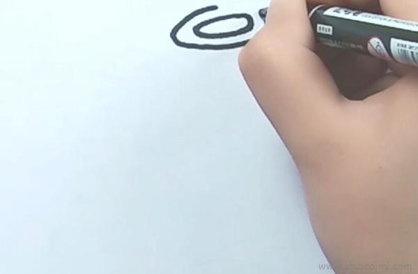 台灯儿童画怎么画 台灯简笔画好看