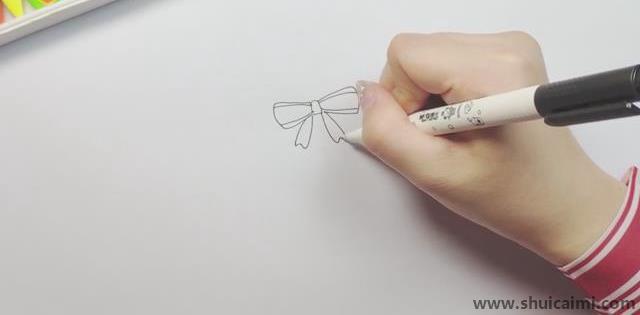 圣诞铃铛儿童简笔画怎么画 圣诞铃铛儿童画简单又好看