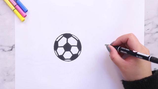 世界杯足球教程简笔画 世界杯足球简笔画