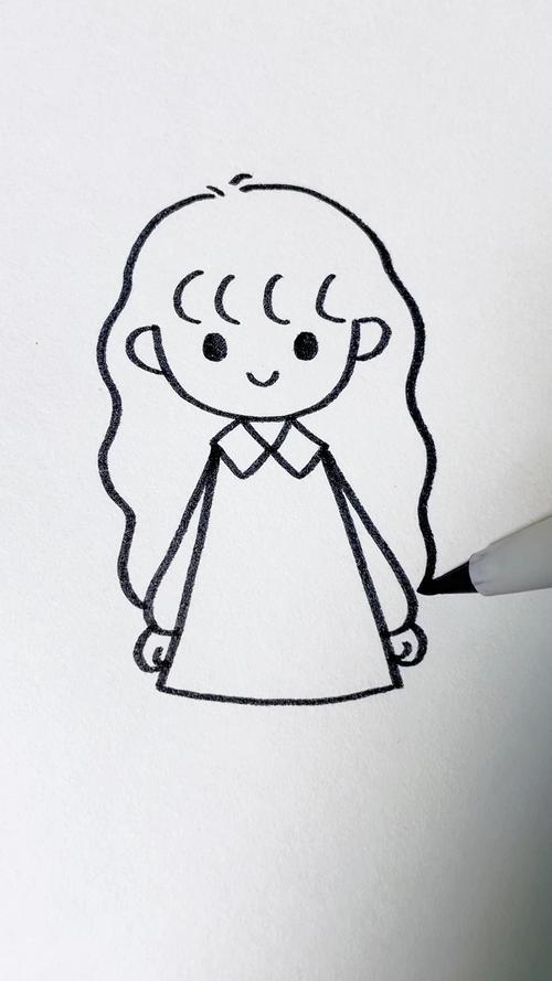 超简单的小女孩画法